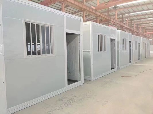 Farmhouse Design Style Foldable Container House for Store Hotel Engineering Hospital