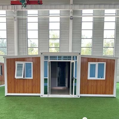 Revolutionize Your Living Space with Our Foldable and Assembling Container Houses