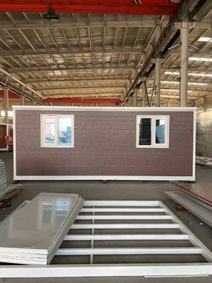 Modern Design 20ft 40ft Double Wing Foldable Cabin for Outdoor and Customization
